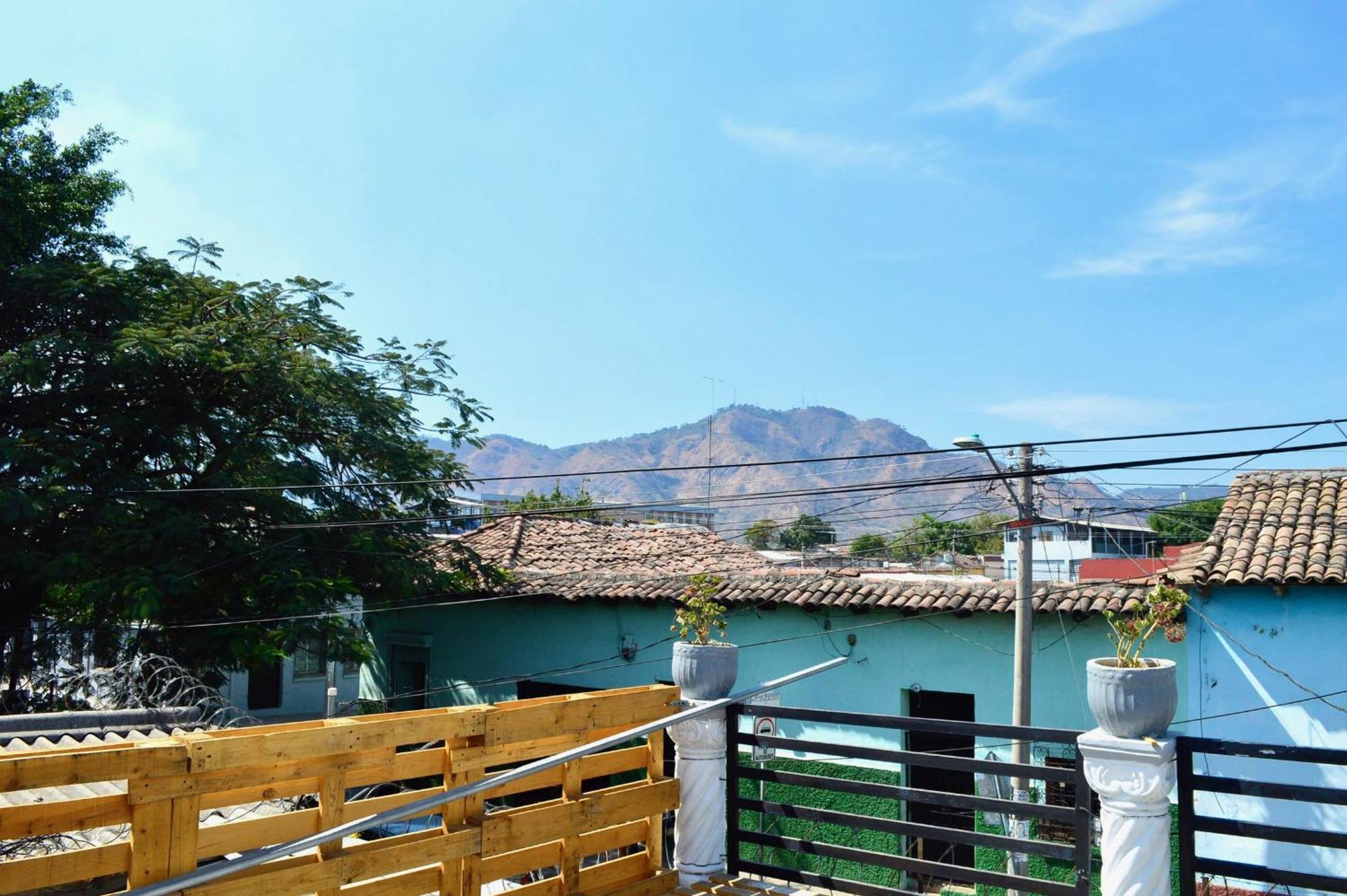 Casa Coco Hostel 圣安娜 外观 照片